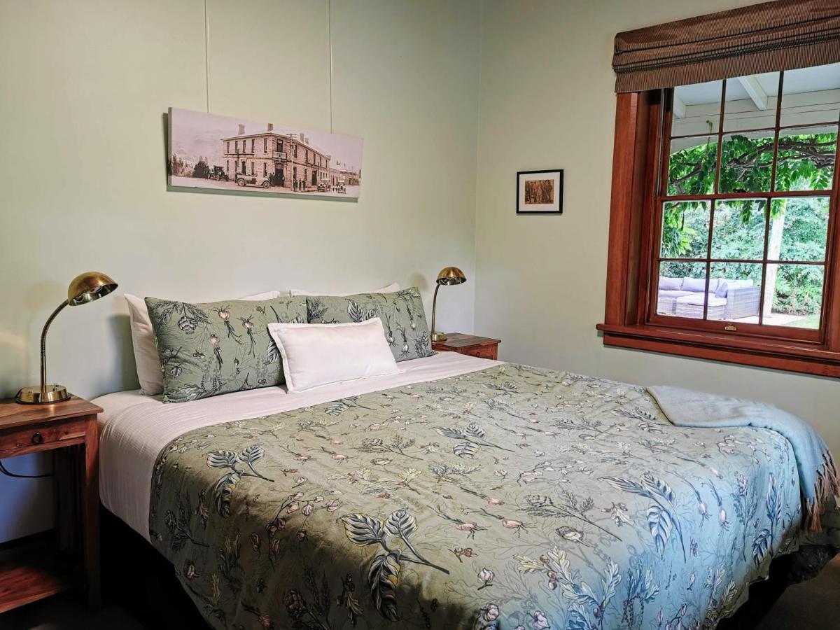 Hartley Homestead Boutique Bed & Breakfast Clyde Exterior photo