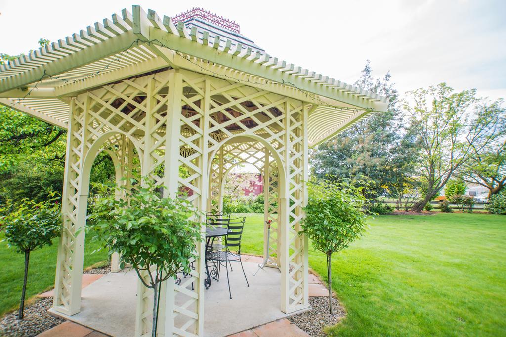 Hartley Homestead Boutique Bed & Breakfast Clyde Exterior photo