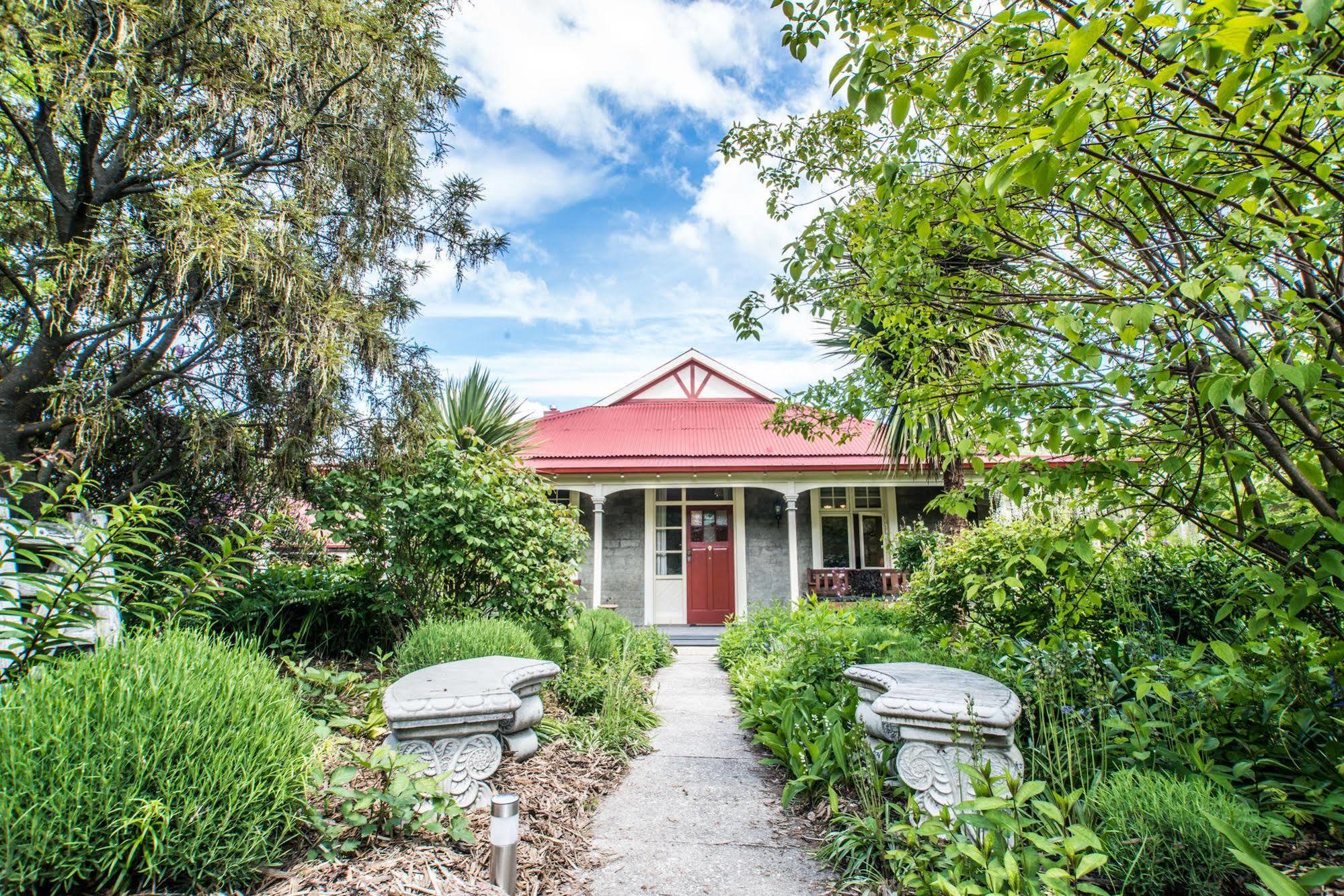 Hartley Homestead Boutique Bed & Breakfast Clyde Exterior photo